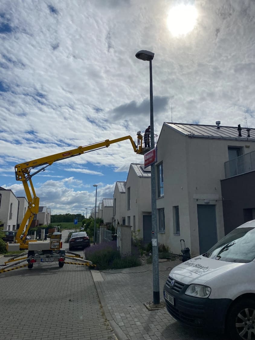 Přístavba Cholupice – fotografie 12